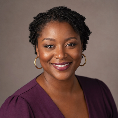 Zara Brooks — Tarot & Energy Reader